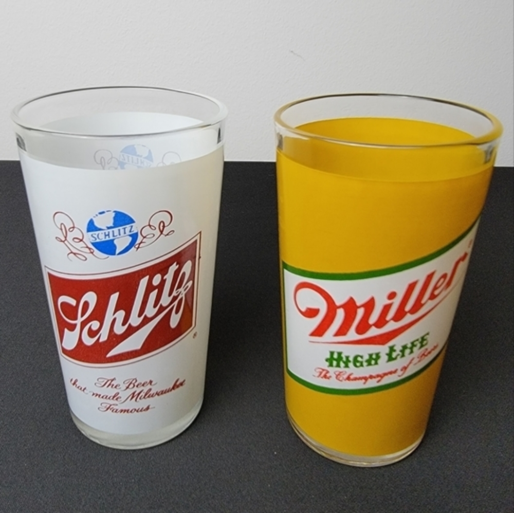 Two‎ vintage beer glasses Miller Highlife & Schlitz
